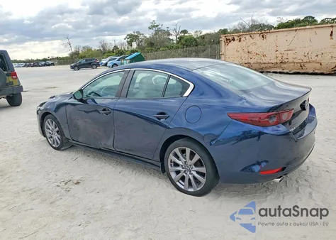 2021 Mazda 3 Preferred из США, поврежденный, VIN 3MZBPACL2MM252803